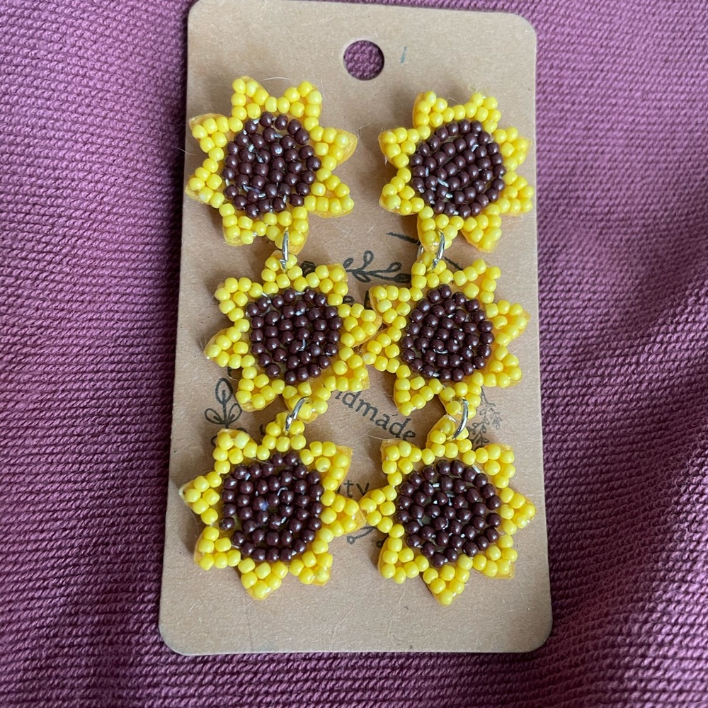 Sunflower beaded Yellow and Brown Floral Earrings